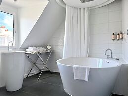 New Hotel République