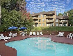 The Summit Resort