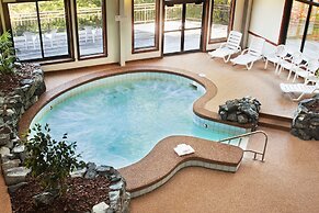 The Summit Resort