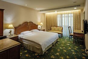 Grand Pleasure Spring Hotel
