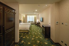 Grand Pleasure Spring Hotel