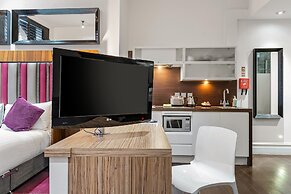 Roomzzz Manchester City