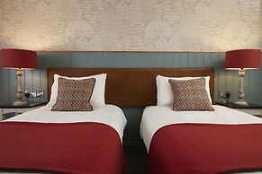 Feathers Hotel by Chef and Brewer Collection