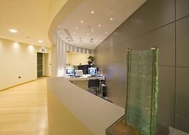 Best Western Plus The Hub Hotel