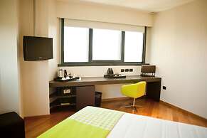 Best Western Plus The Hub Hotel