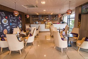 Pacific Park Hotel