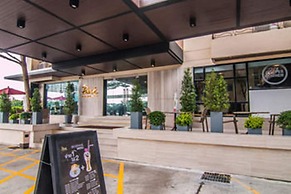 Pacific Park Hotel