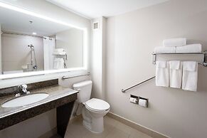 Holiday Inn Express & Suites Kingston Central by IHG