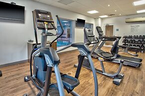Holiday Inn Express & Suites Kingston Central by IHG