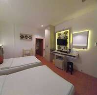 Aochalong Villa Resort & Spa