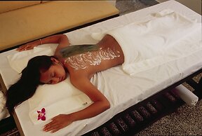 APSARA Beachfront Resort and Villa