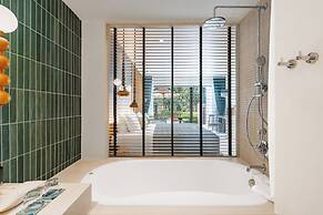 APSARA Beachfront Resort and Villa