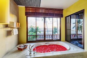APSARA Beachfront Resort and Villa