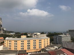 Pattaya Hiso Hotel