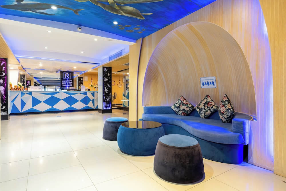 Rodina Beach Hotel
