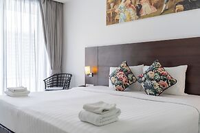 Rodina Beach Hotel
