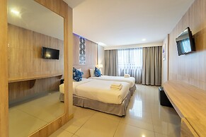 Rodina Beach Hotel