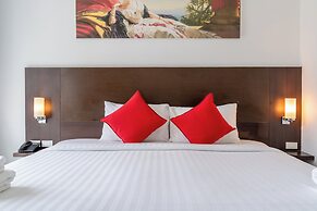 Rodina Beach Hotel