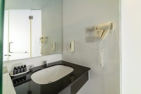 Rodina Beach Hotel