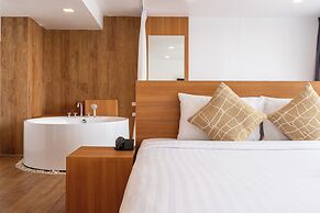 Rodina Beach Hotel