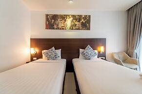 Rodina Beach Hotel
