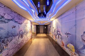 Rodina Beach Hotel