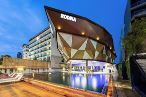 Rodina Beach Hotel