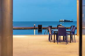 Rodina Beach Hotel