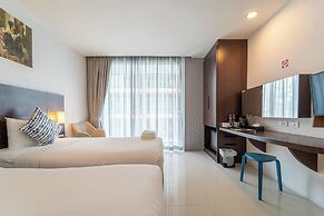 Rodina Beach Hotel