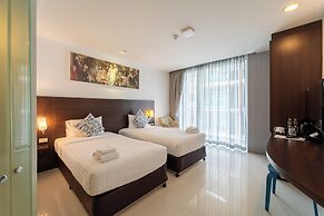 Rodina Beach Hotel