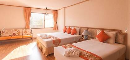 Takiab Beach Resort