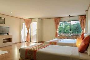 Takiab Beach Resort