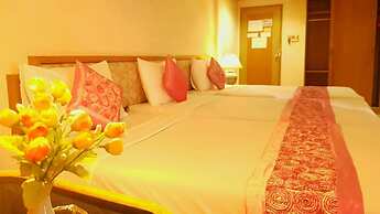 Takiab Beach Resort