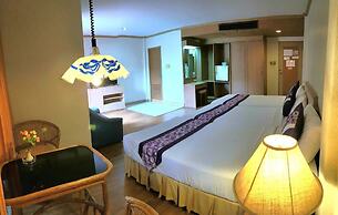 Takiab Beach Resort