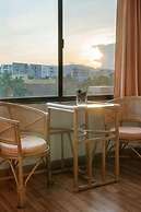 Takiab Beach Resort