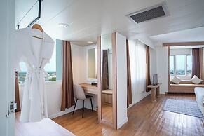 Thong Tarin Hotel