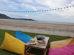 Twin Bay Resort