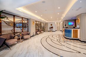 Grand Hilarium Hotel