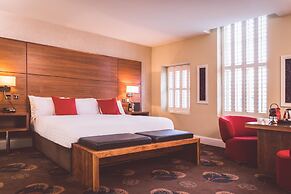 Dukes at Queens Boutique Hotel