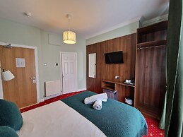 Lyndon House