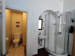 Hotel Ambrose