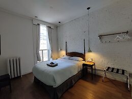 Hotel Ambrose