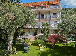 Hotel Ariston