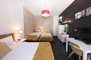 Hotel Mondial