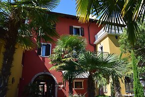 Residence Segattini Apartments