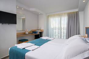 Alia Beach Hotel