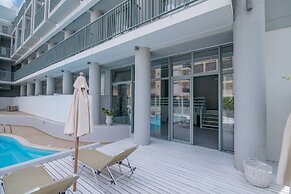 Alia Beach Hotel