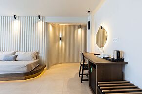 Alia Beach Hotel