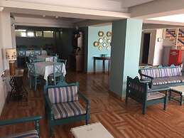 Knossos Hotel