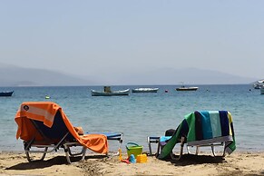 Knossos Hotel